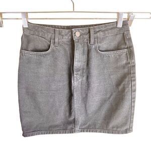 Urban Outfitters BDG Black Grey Denim Skirt Size Medium Casual‎ Going Out